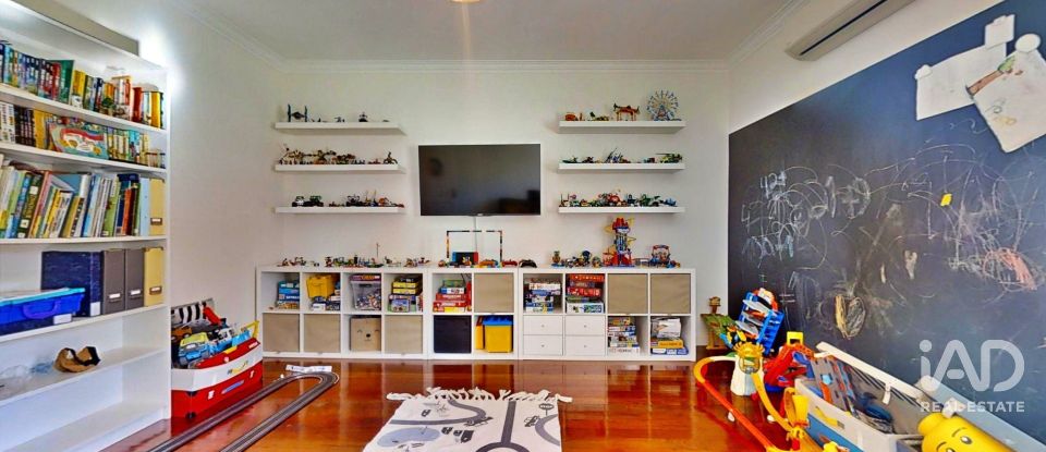 Cottage T5 in Canelas of 864 m²