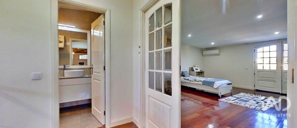 Cottage T5 in Canelas of 864 m²