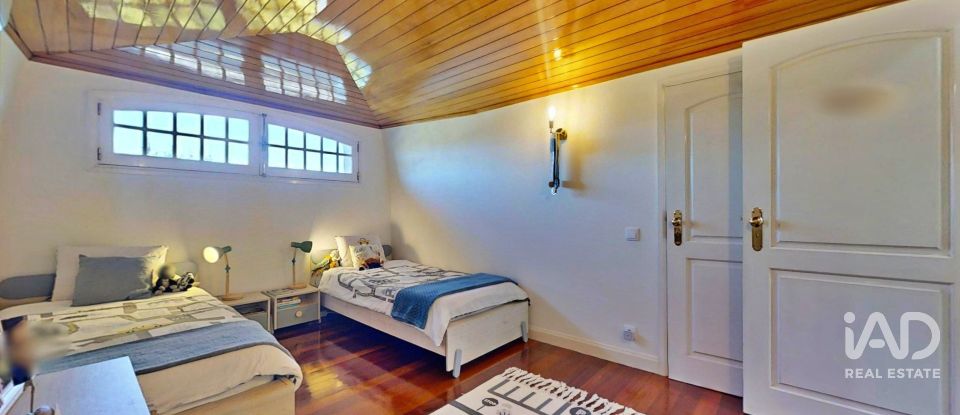 Cottage T5 in Canelas of 864 m²