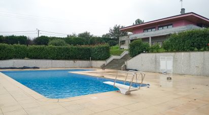 Lodge T6 in Selho (são jorge) of 457 m²