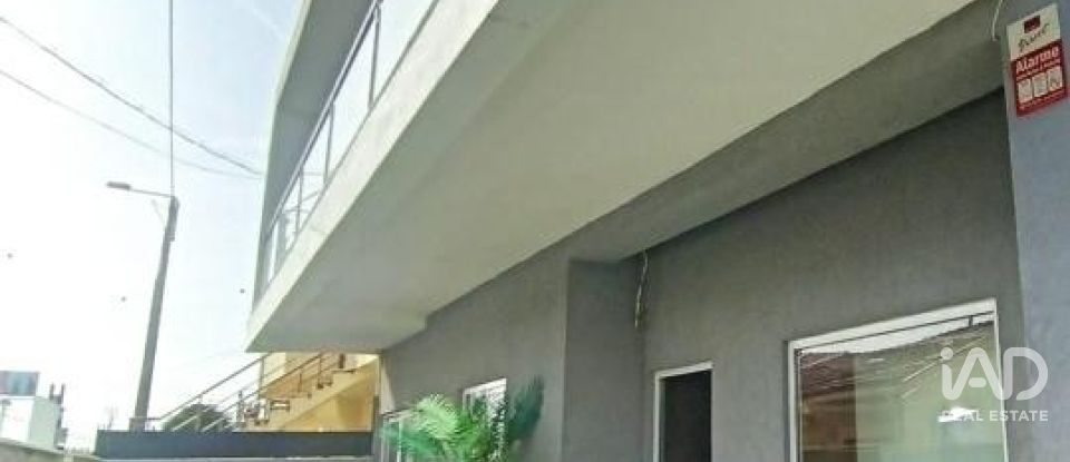 Maison de ville T4 à Matosinhos e Leça da Palmeira de 385 m²