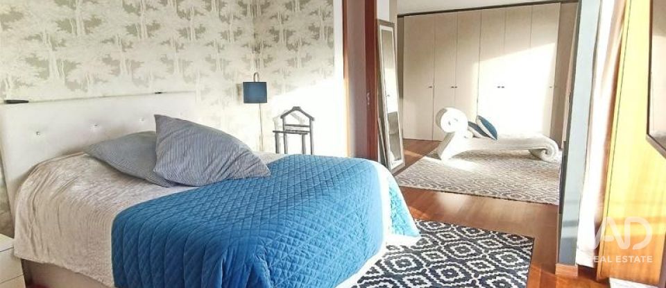 Maison de ville T4 à Matosinhos e Leça da Palmeira de 385 m²