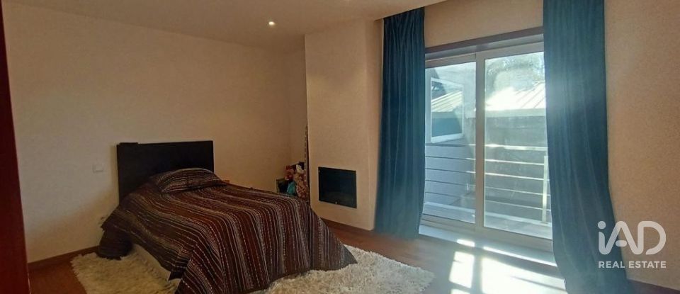 Maison de ville T4 à Matosinhos e Leça da Palmeira de 385 m²