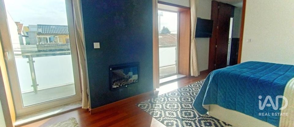 Maison de ville T4 à Matosinhos e Leça da Palmeira de 385 m²