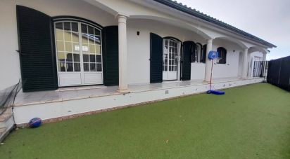 Maison T3 à Montemor-o-Velho e Gatões de 261 m²