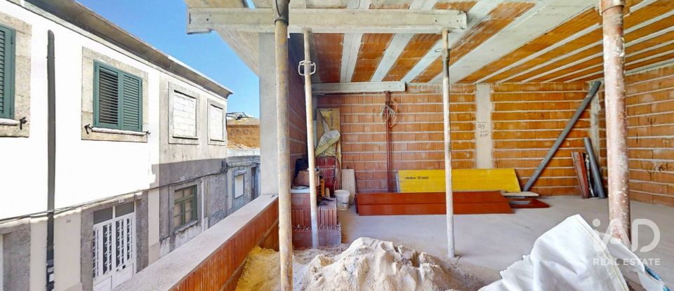 Maison T2 à Cedofeita, Santo Ildefonso, Sé, Miragaia, São Nicolau e Vitória de 104 m²