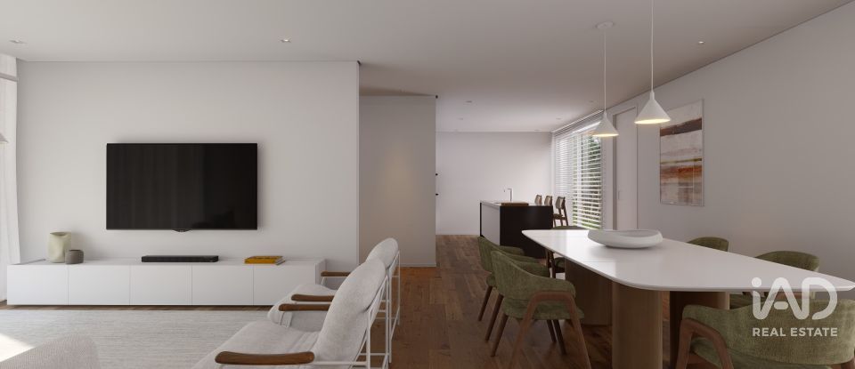 Moradia T3 em Milheirós de Poiares de 154 m²