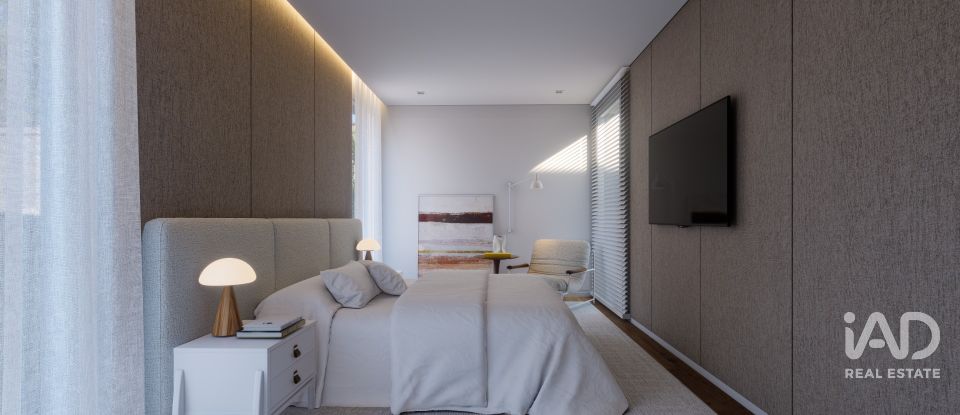 Moradia T3 em Milheirós de Poiares de 154 m²