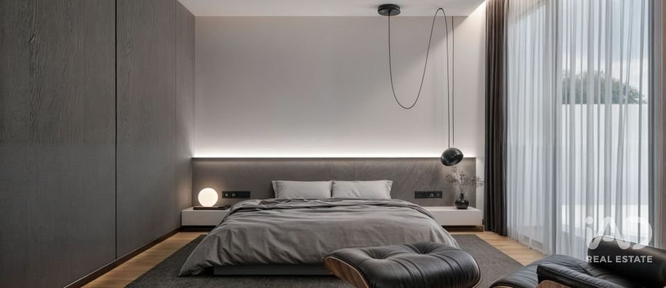 Moradia T4 em Santa Maria, São Pedro e Sobral da Lagoa de 212 m²