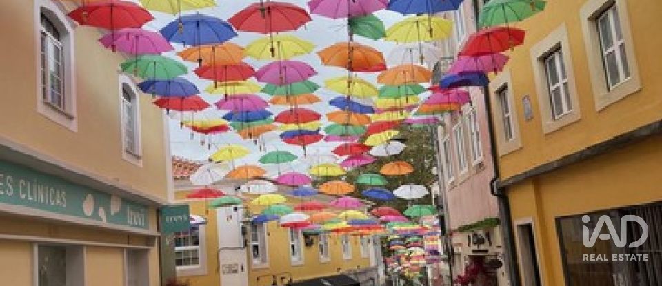 Moradia T4 em Santa Maria, São Pedro e Sobral da Lagoa de 212 m²