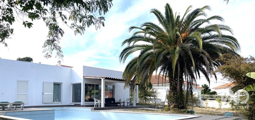 Moradia T3 em Corroios de 109 m²