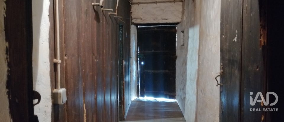 Maison T4 à Alvares de 390 m²