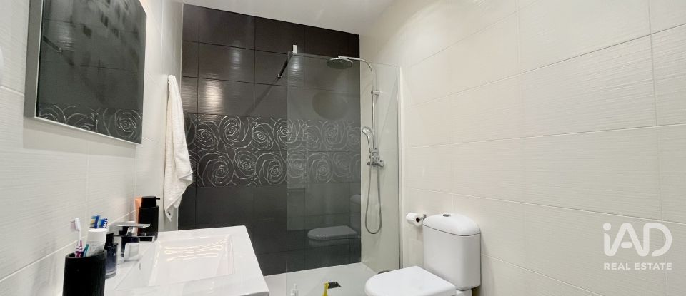 Duplex T2 à Lagos (São Sebastião e Santa Maria) de 192 m²