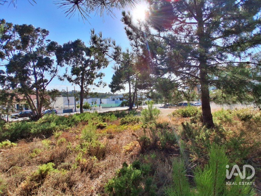 Terrain à bâtir à Foz do Arelho de 650 m²