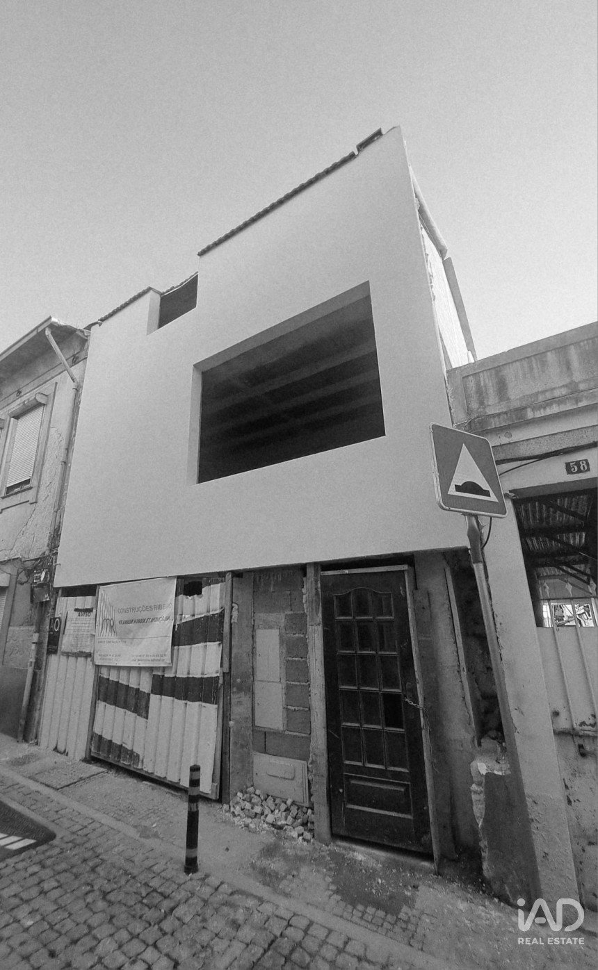 Maison T2 à Cedofeita, Santo Ildefonso, Sé, Miragaia, São Nicolau e Vitória de 104 m²