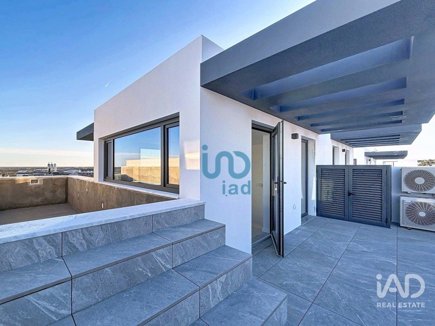 Moradia T5 em Tavira (Santa Maria e Santiago) de 126 m²