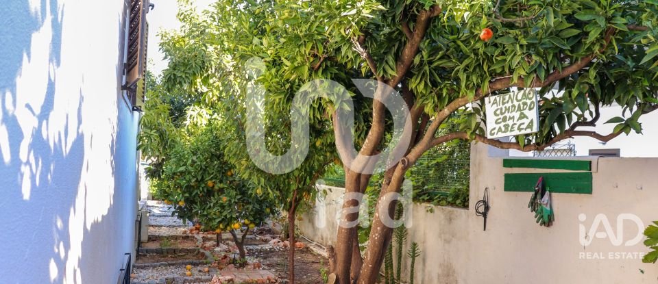 Moradia T4 em Faro (Sé e São Pedro) de 144 m²