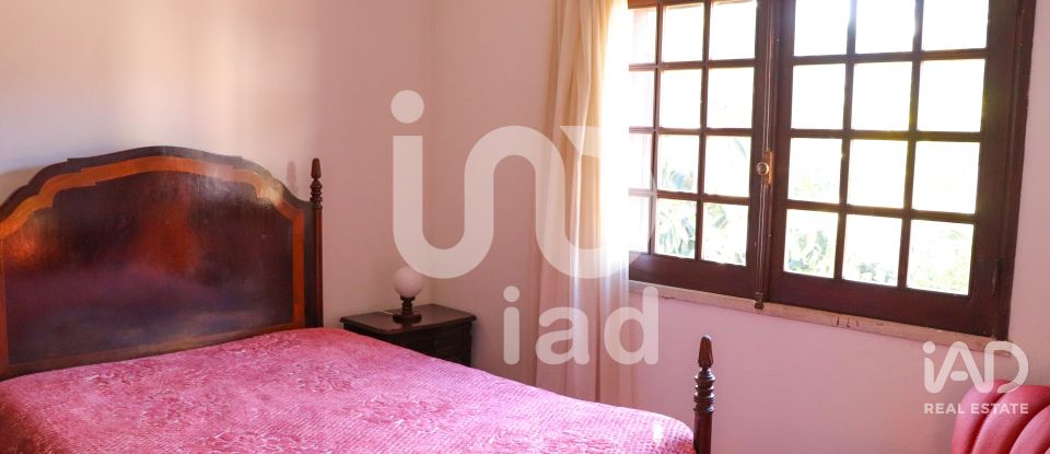 Moradia T4 em Faro (Sé e São Pedro) de 144 m²