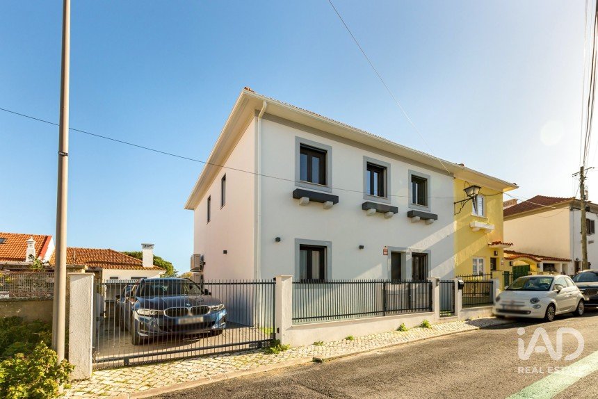 Maison T3 à Beato de 199 m²