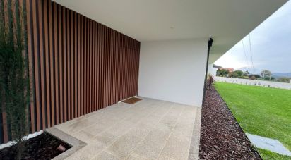 Maison T3 à Pico de Regalados, Gondiães e Mós de 209 m²