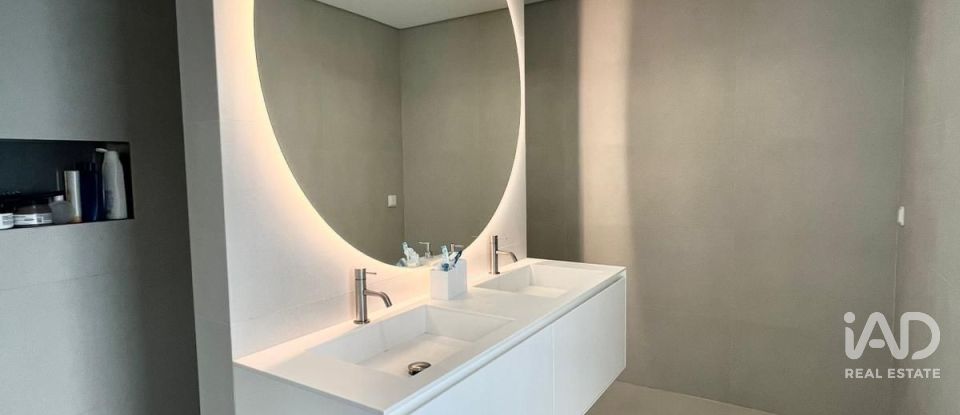 Maison T3 à Pico de Regalados, Gondiães e Mós de 209 m²