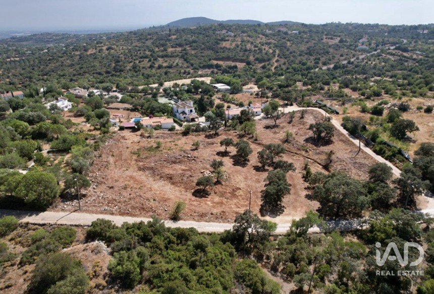 Terrain à bâtir à Santa Bárbara de Nexe de 8 736 m²