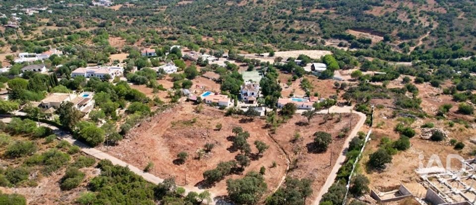 Terrain à bâtir à Santa Bárbara de Nexe de 8 736 m²
