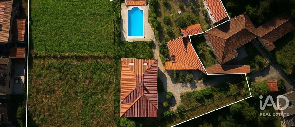 Ferme T10 à Ferreiros, Prozelo E Besteiros de 976 m²