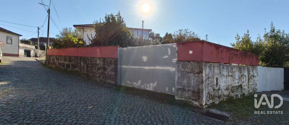 Maison T3 à Milheirós de 177 m²