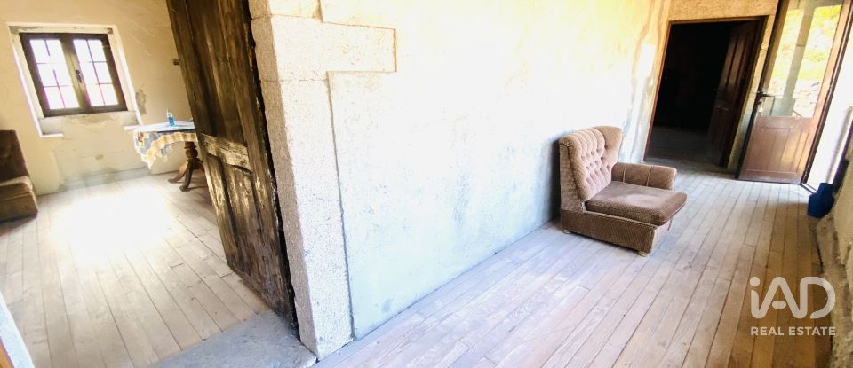 House T1 in Romarigães of 176 m²