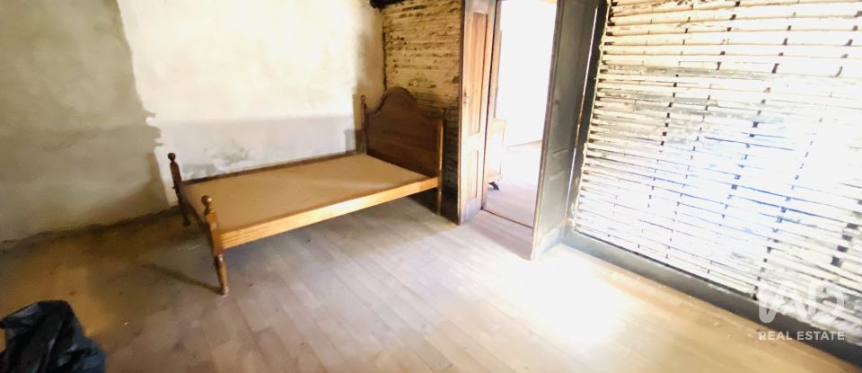 House T1 in Romarigães of 176 m²