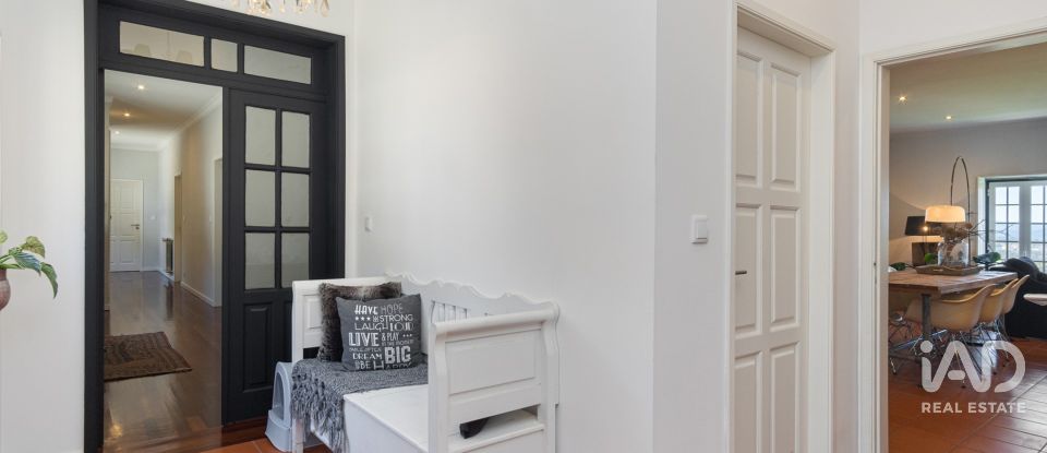 Moradia T4 em Marrancos e Arcozelo de 310 m²