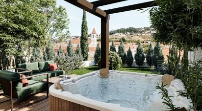 Single story home T5 in Vimeiro of 370 m²