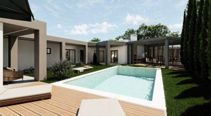 Single story home T5 in Vimeiro of 370 m²