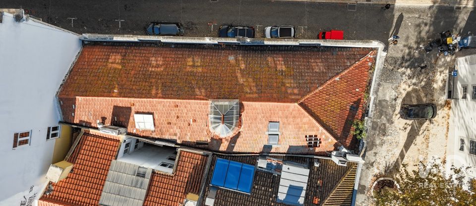 Block of flats in Santa Maria Maior of 933 m²