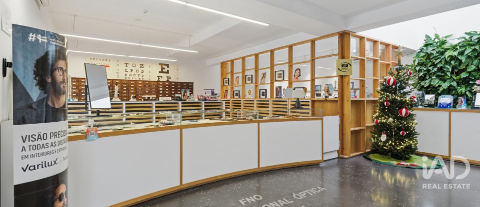 Block of flats in Santa Maria Maior of 933 m²