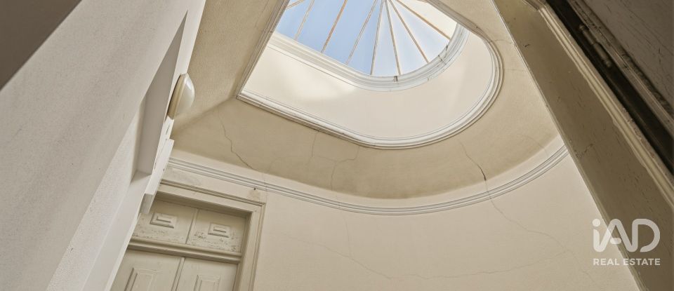 Block of flats in Santa Maria Maior of 933 m²