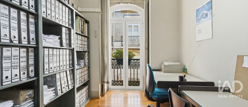 Block of flats in Santa Maria Maior of 933 m²