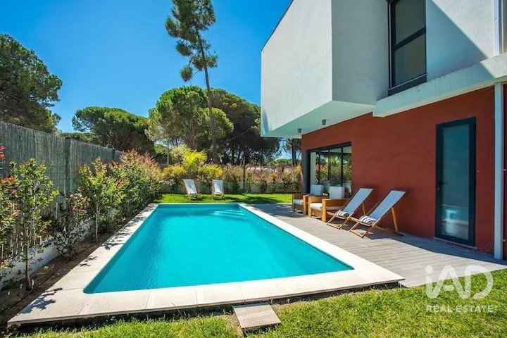 Moradia T3 em Sesimbra (Castelo) de 169 m²