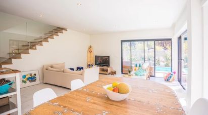 House T3 in Sesimbra (Castelo) of 169 m²