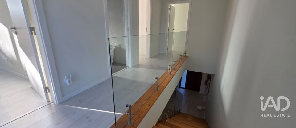 Moradia T3 em Sesimbra (Castelo) de 169 m²