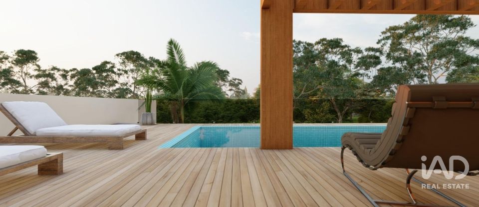 Maison de plain-pied T5 à Castelo do Neiva de 299 m²