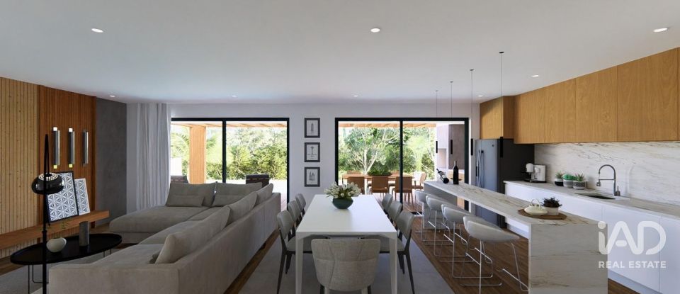 Maison de plain-pied T5 à Castelo do Neiva de 299 m²