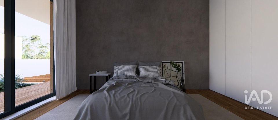 Maison de plain-pied T5 à Castelo do Neiva de 299 m²