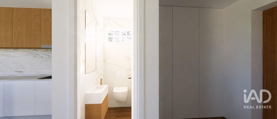 Maison de plain-pied T5 à Castelo do Neiva de 299 m²