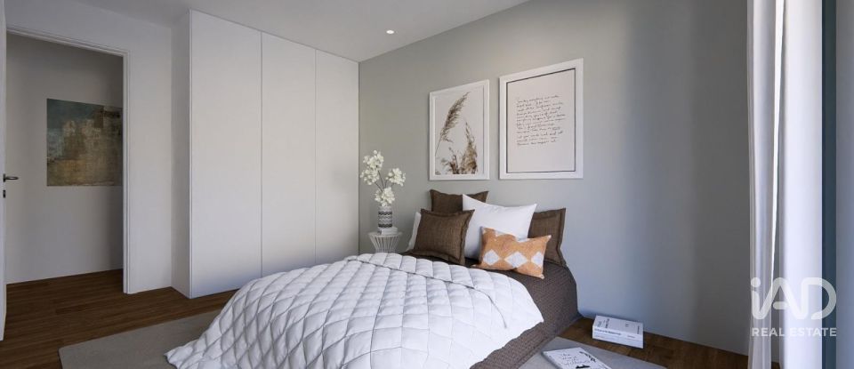 Maison de plain-pied T5 à Castelo do Neiva de 299 m²