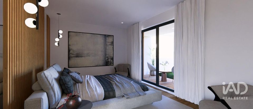 Maison de plain-pied T5 à Castelo do Neiva de 299 m²