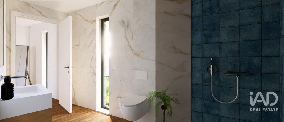 Maison de plain-pied T5 à Castelo do Neiva de 299 m²