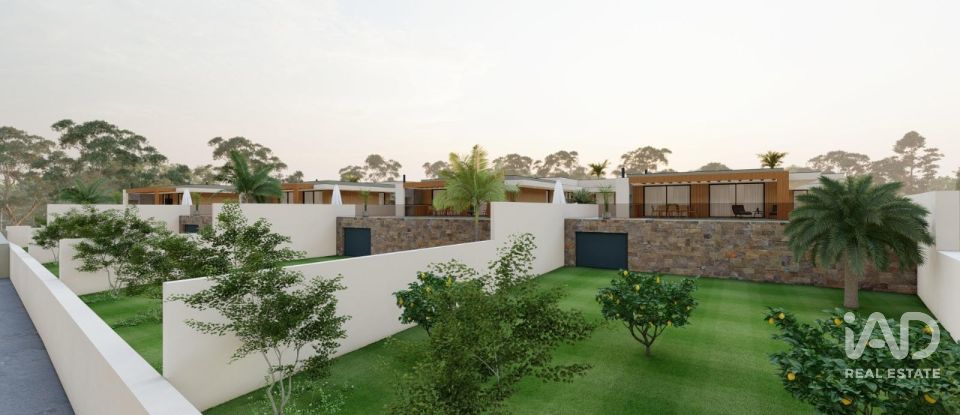 Maison de plain-pied T5 à Castelo do Neiva de 299 m²