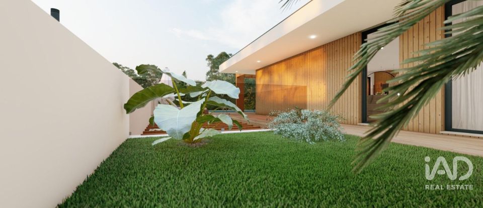 Maison de plain-pied T5 à Castelo do Neiva de 299 m²